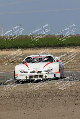 media/Apr-30-2022-CalClub SCCA (Sat) [[98b58ad398]]/Group 4/Race (Outside Grapevine)/